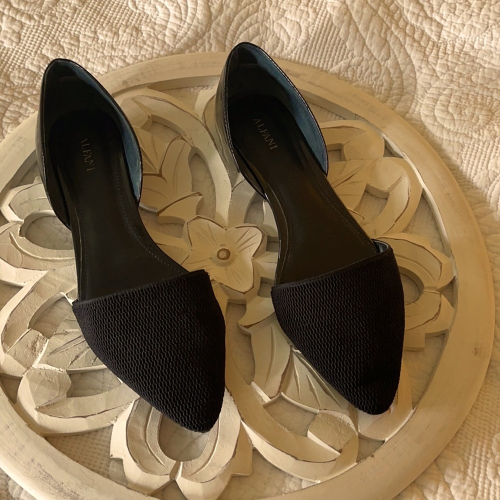 Alfani Flats